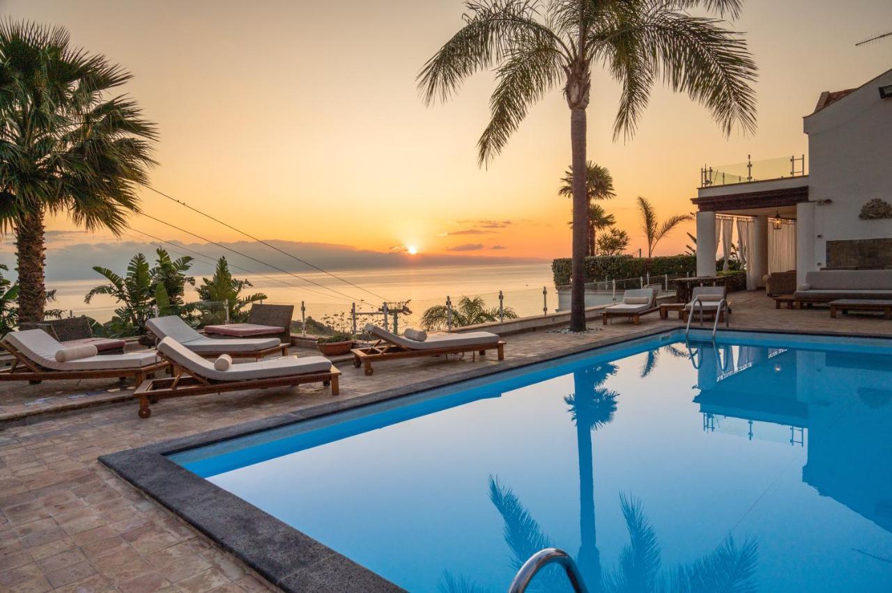 Luxury Taorum Villa With Spectacular Sea Views In טאורמינה מראה חיצוני תמונה