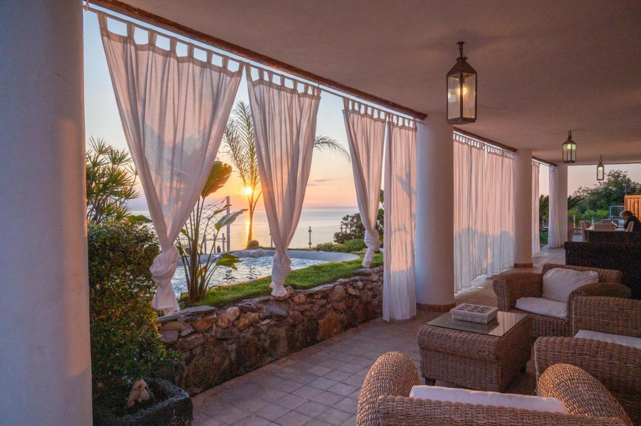 Luxury Taorum Villa With Spectacular Sea Views In טאורמינה מראה חיצוני תמונה