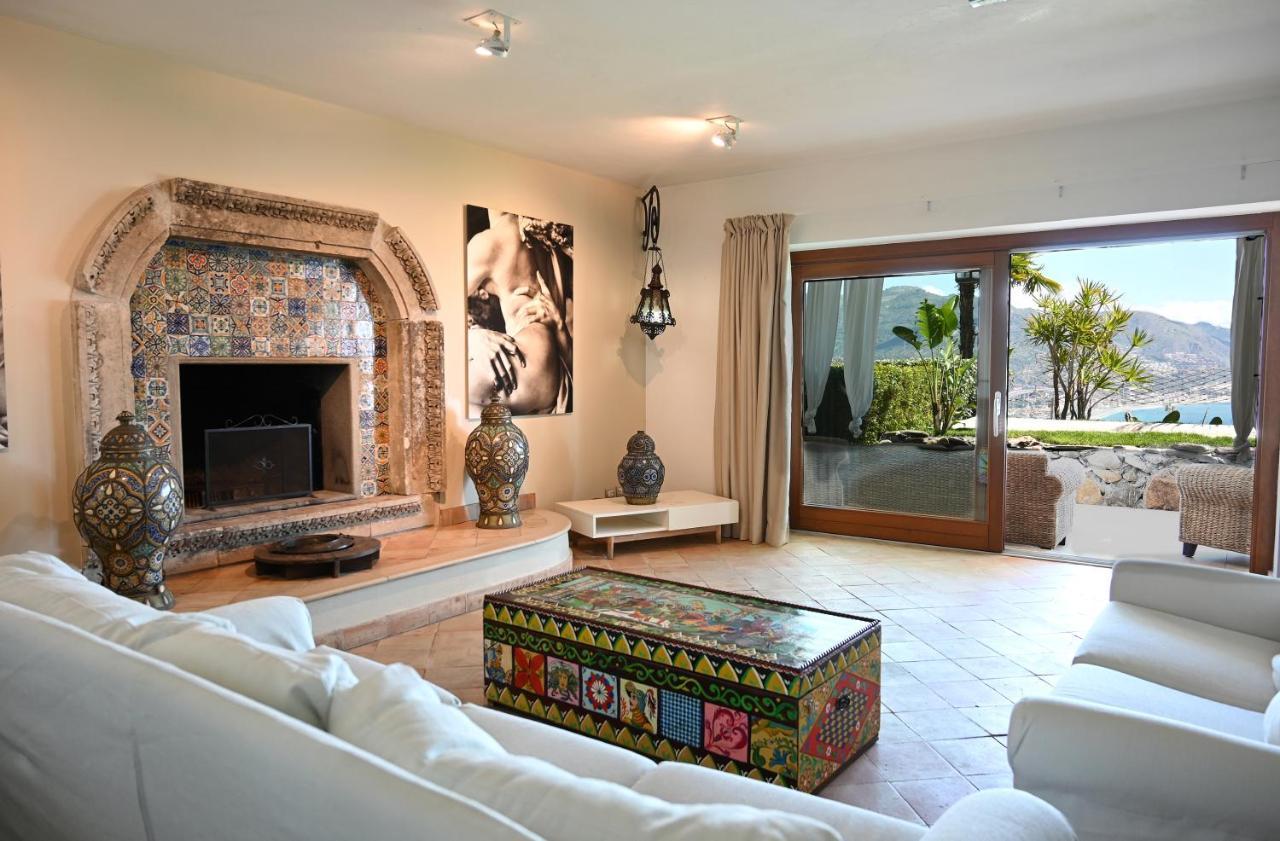 Luxury Taorum Villa With Spectacular Sea Views In טאורמינה מראה חיצוני תמונה
