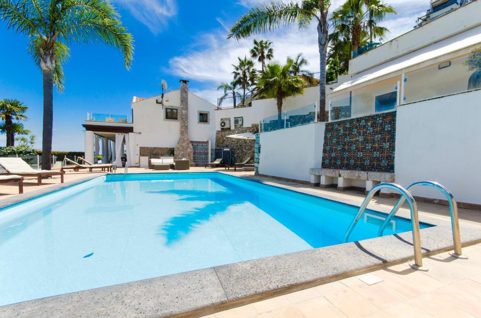 Luxury Taorum Villa With Spectacular Sea Views In טאורמינה מראה חיצוני תמונה