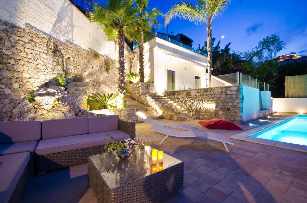 Luxury Taorum Villa With Spectacular Sea Views In טאורמינה מראה חיצוני תמונה