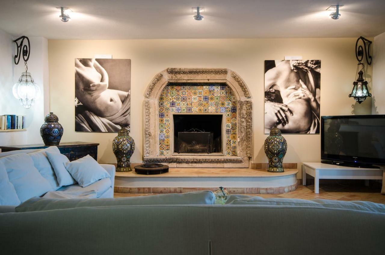 Luxury Taorum Villa With Spectacular Sea Views In טאורמינה חדר תמונה